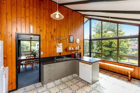 Photo of property in 6 Ainslee Street, Highlands Park, New Plymouth, 4312