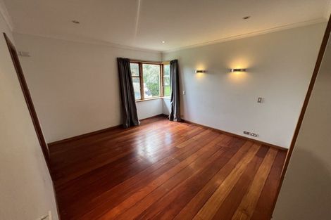 Photo of property in 10 Highfield Place, Levin, 5510