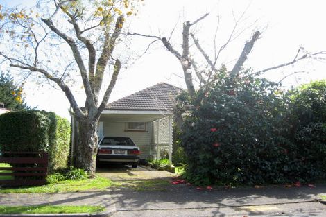 Photo of property in 6 Gordon Street, Glen Avon, New Plymouth, 4312