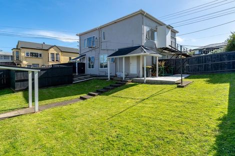 Photo of property in 77 Elgin Road, Mornington, Dunedin, 9011