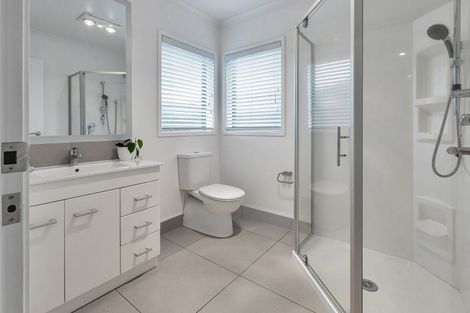 Photo of property in 21 Mariners Haven, One Tree Point, 0118