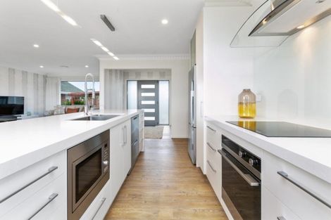 Photo of property in 11 Kiriwai Place, Matua, Tauranga, 3110