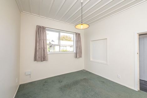 Photo of property in 13 Bear Street, Waverley, 4510