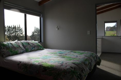 Photo of property in 19 Burne Road, Waitoki, Albany, 0794