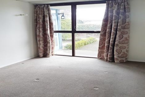 Photo of property in 1/118 Office Road, Merivale, Christchurch, 8014