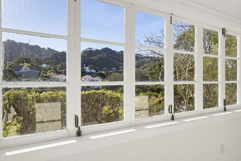 Photo of property in 19 Agra Crescent, Khandallah, Wellington, 6035