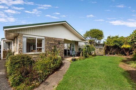 Photo of property in 7a Bridge Street, Edgecumbe, 3120