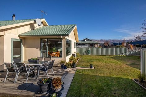 Photo of property in 4 Spruce Close, Alexandra, 9320
