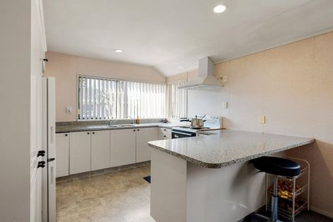 Photo of property in 20b Morrow Avenue, St Andrews, Hamilton, 3200