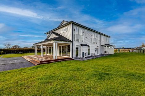 Photo of property in 4 Sunline Drive, Leamington, Cambridge, 3432