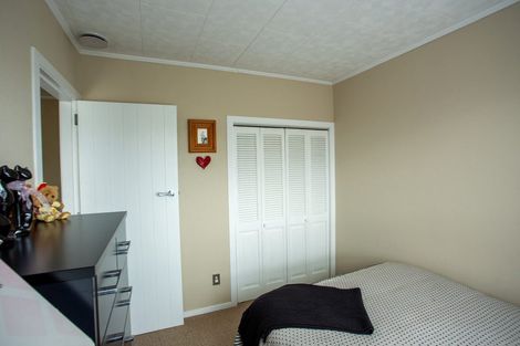 Photo of property in 43 Taverner Street, Carterton, 5713