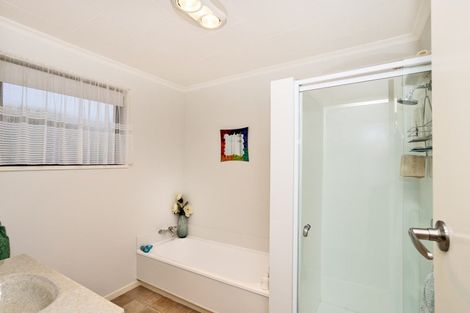 Photo of property in 9 Vogel Court, Waikiwi, Invercargill, 9810