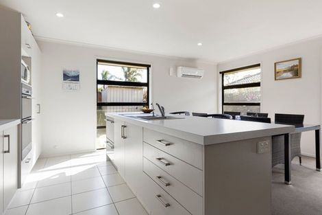 Photo of property in 13 Edgeview Crescent, Fitzroy, Hamilton, 3206