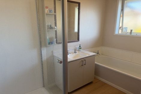 Photo of property in 2/1 Tahi Place, Belfast, Christchurch, 8051