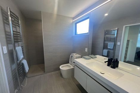 Photo of property in 42 Gilbert Street, New Plymouth, 4310