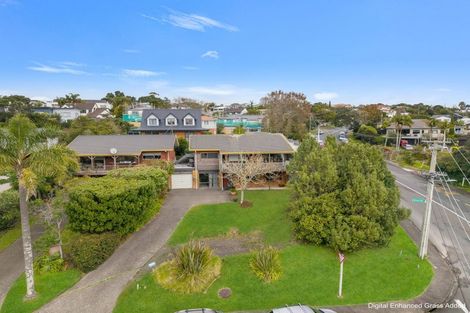 Photo of property in 1/1 Sharon Road, Waiake, Auckland, 0630