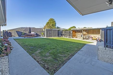 Photo of property in 9 Dundee Close, Darfield, 7510