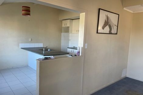 Photo of property in 1/23 Woodcote Drive, Glenfield, Auckland, 0629