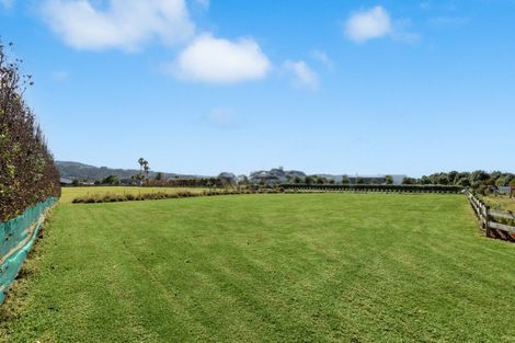 Photo of property in 31 Sandpiper Avenue, Point Wells, 0986