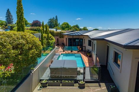 Photo of property in 809 Acacia Bay Road, Acacia Bay, Taupo, 3330
