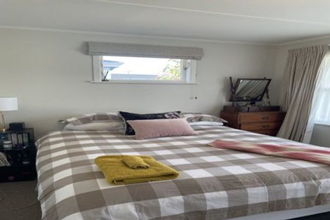 Photo of property in 208 Belvedere Road, Carterton, 5713