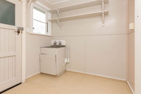 Photo of property in 14 Colvin Street, Westport, 7825