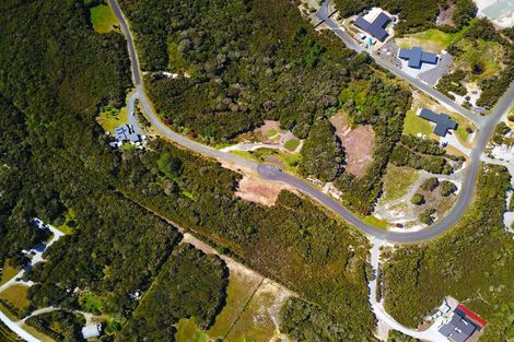 Photo of property in 124 Stratford Drive, Cable Bay, 0420