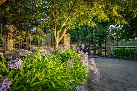 Photo of property in 518 Pound Road, Yaldhurst, Christchurch, 7676