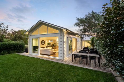 Photo of property in 26 Farrar Street, Grey Lynn, Auckland, 1021