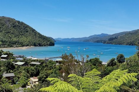 Photo of property in 1 Oliver Place, Anakiwa, Linkwater, 7281