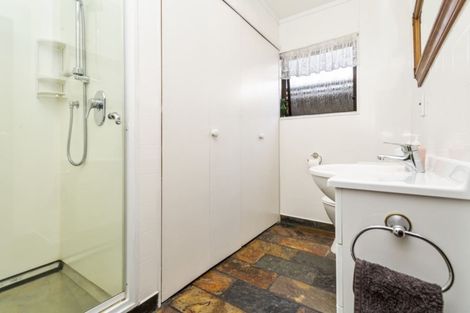 Photo of property in 5 Deveron Place, Tawa, Wellington, 5028