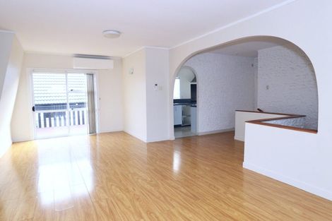 Photo of property in 139 Bucklands Beach Road, Bucklands Beach, Auckland, 2012