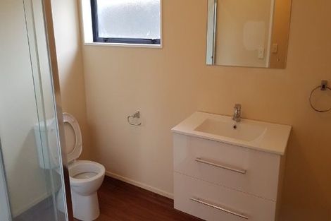 Photo of property in 28 Pooks Road, Ranui, Auckland, 0612