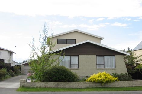 Photo of property in 72 Johns Road, Rangiora, 7400