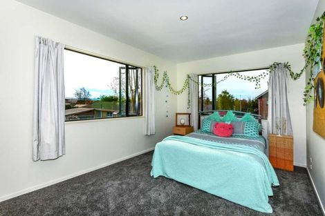 Photo of property in 78a Sawyers Arms Road, Northcote, Christchurch, 8052