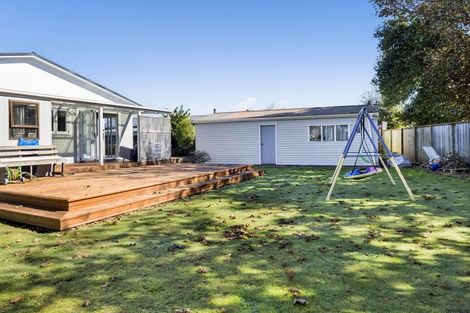 Photo of property in 18 Manuka Place, Hawera, 4610