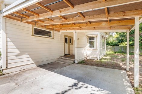 Photo of property in 15 Batt Street, West End, Palmerston North, 4410