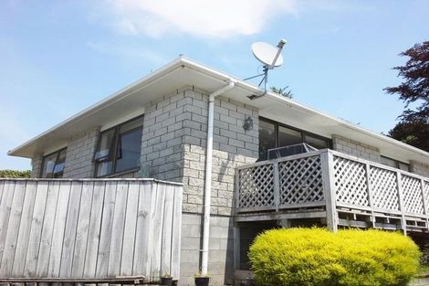 Photo of property in 2/22 Dartmoor Avenue, Westown, New Plymouth, 4310