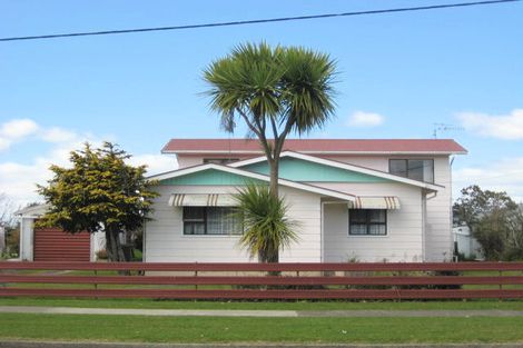 Photo of property in 97 College Road, Edgecumbe, 3120