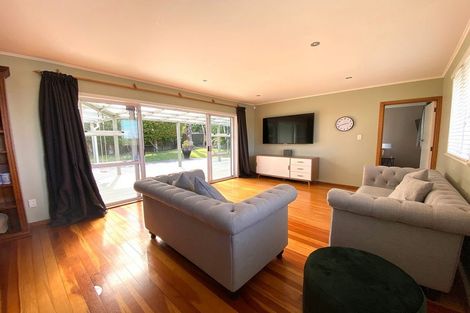 Photo of property in 12 Whittle Place, New Windsor, Auckland, 0600