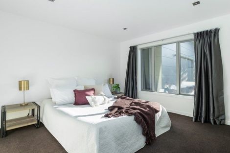 Photo of property in 4 Mcivor Lane, Lake Hayes, Queenstown, 9304