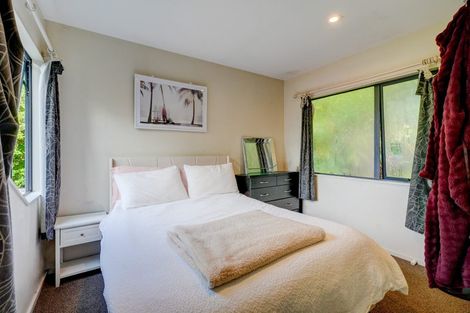Photo of property in 35 Park Road, Titirangi, Auckland, 0604