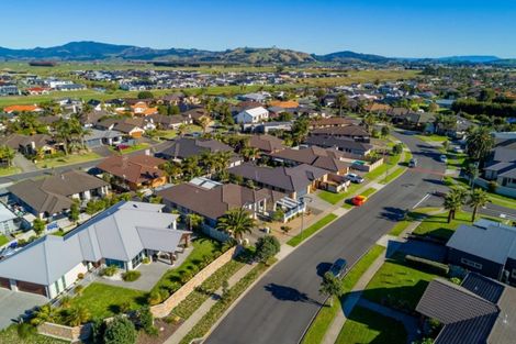 Photo of property in 42 Palazzo Drive, Papamoa Beach, Papamoa, 3118