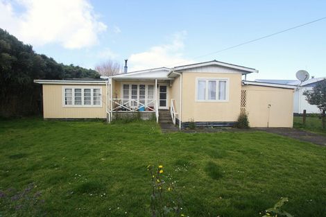 Photo of property in 62 Valley Road, Hikurangi, 0114
