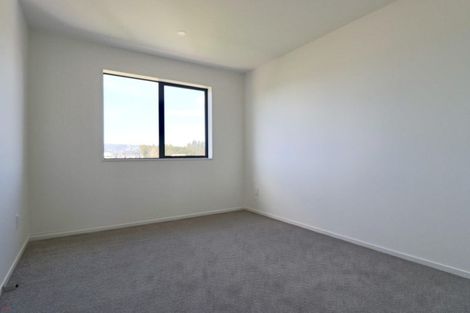 Photo of property in 25 Woven Place, Karaka, Papakura, 2113