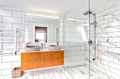 Photo of property in 106b Watt Livingstone Road, Westmere, Whanganui, 4574