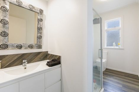 Photo of property in 63 Kennedy Road, Napier South, Napier, 4110