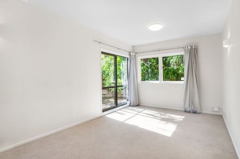 Photo of property in 1/16 Green Lane East, Remuera, Auckland, 1050