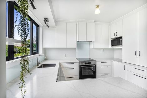 Photo of property in 8 Tuirangi Street, Flagstaff, Hamilton, 3210