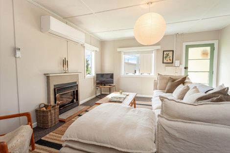 Photo of property in 25 Momona Road, Greenlane, Auckland, 1051